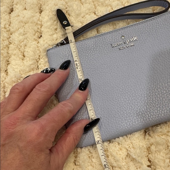 KATE SPADE Leila Medium Blue Leather Wristlet - Picture 10 of 12
